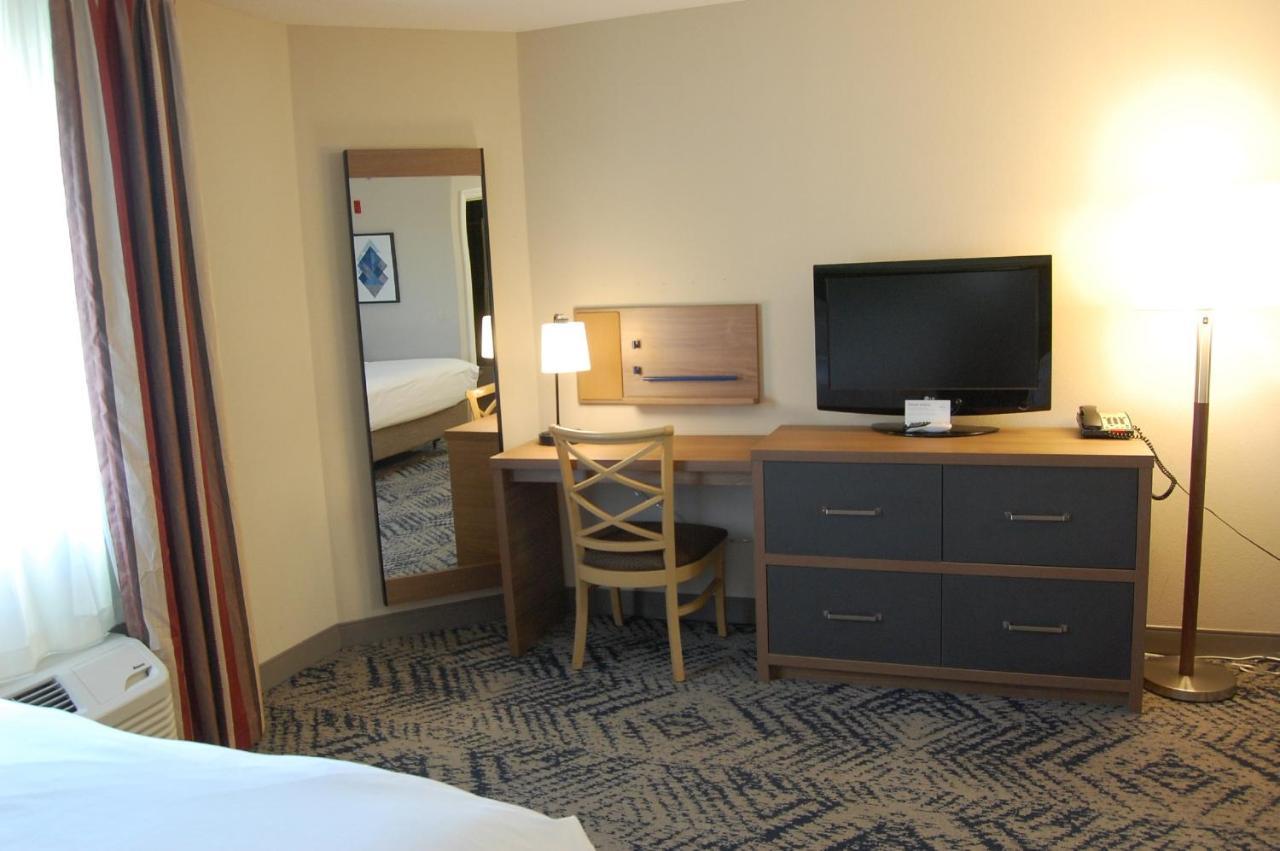 Candlewood Suites Harrisburg I-81 Hershey Area By Ihg Exteriör bild