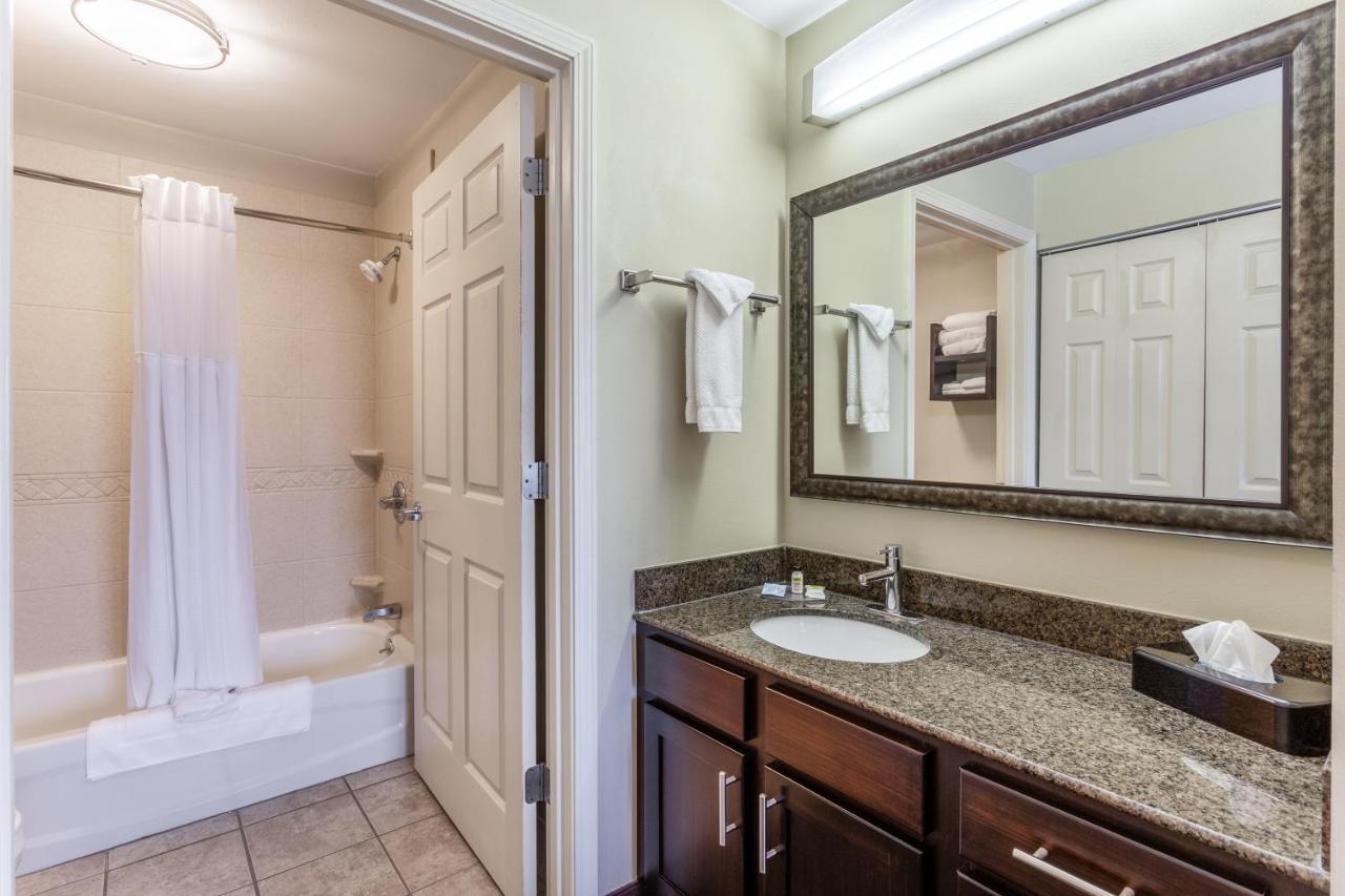 Candlewood Suites Harrisburg I-81 Hershey Area By Ihg Exteriör bild
